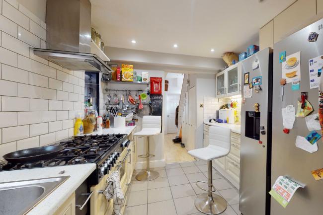 53 Third Avenue, London, W10 4HU  3