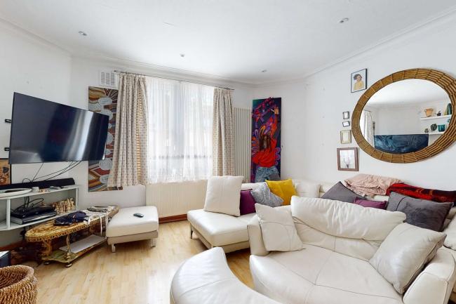 53 Third Avenue, London, W10 4HU  3