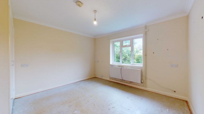 12 Morten Gardens, Denham, Uxbridge, UB9 5ND 9