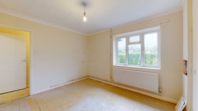 12 Morten Gardens, Denham, Uxbridge, UB9 5ND 9