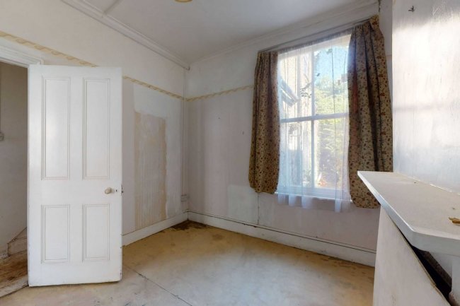 103 Geraldine Road, Wandsworth, London, SW18 2NJ 6