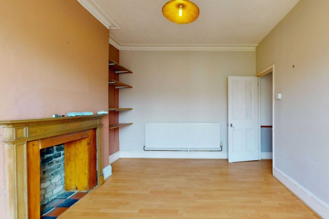 7a Midmoor Road, Balham, London, SW12 0EW 6