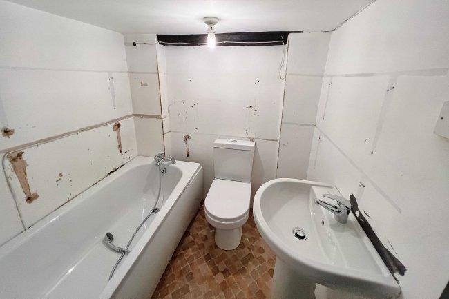 2A Homeway Cottages, Eling Hill, Southampton, Hampshire, SO40 9JQ 5