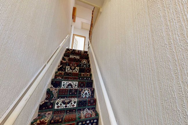 65a Cambray Road, Balham, London, SW12 0ER 7