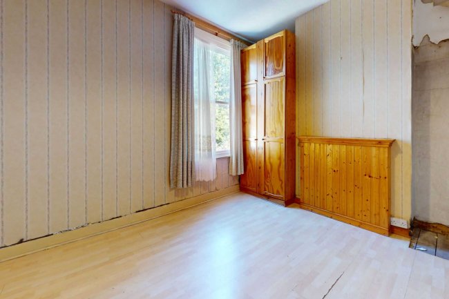 65a Cambray Road, Balham, London, SW12 0ER 7