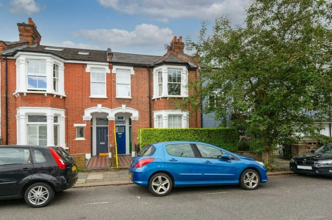 65a Cambray Road, Balham, London, SW12 0ER 7