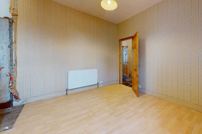 65a Cambray Road, Balham, London, SW12 0ER 7