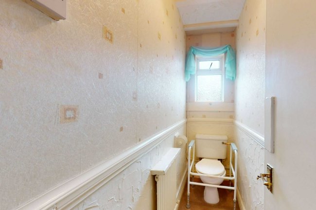 120 Beechcroft Avenue, Rayners Lane, Harrow, HA2 7JG  9