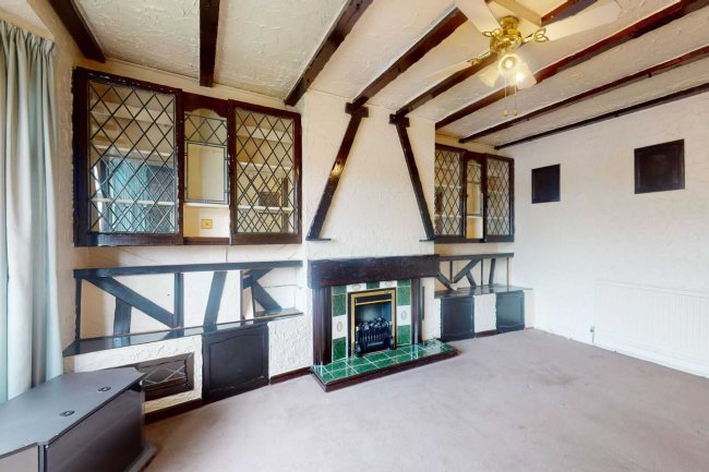 120 Beechcroft Avenue, Rayners Lane, Harrow, HA2 7JG  9