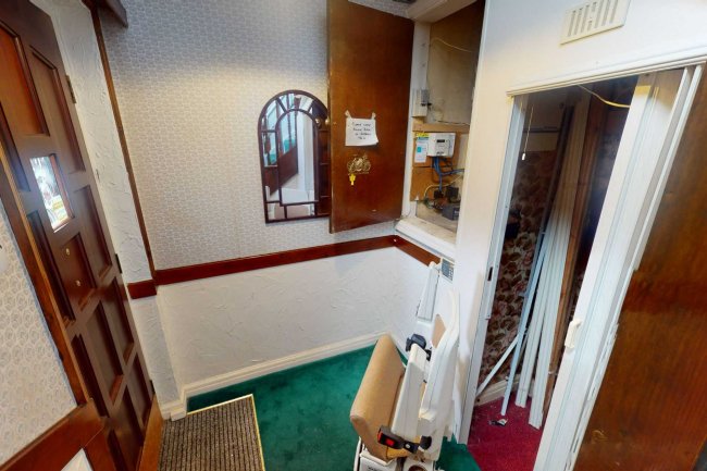 120 Beechcroft Avenue, Rayners Lane, Harrow, HA2 7JG  9