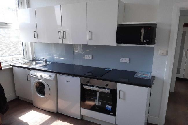 22 Bath House, Bath Terrace, Elephant and Castle, London SE1 6PU 9