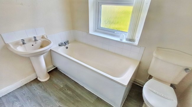 31 Belgrave Avenue, Congleton, Crewe, Cheshire, CW12 1HS 5