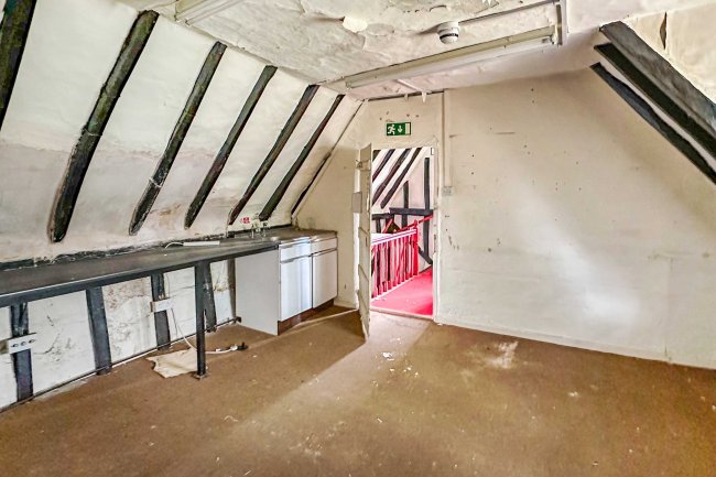 Highway Cottage, 65 Chishill Road, Heydon, Royston, Hertfordshire, SG8 8PN 6