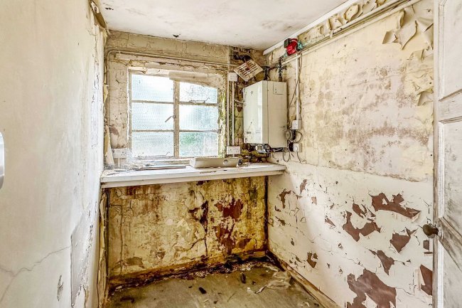 Highway Cottage, 65 Chishill Road, Heydon, Royston, Hertfordshire, SG8 8PN 6