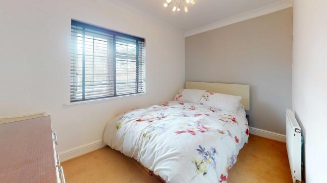 18A Manor Place, Staines, Staines-upon-Thames, Surrey, TW18 1AE 3