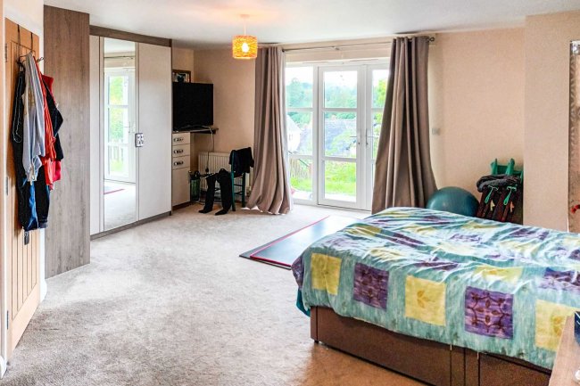 4 The Crescent, Franklea Close, Ottery St Mary, EX11 1US 7