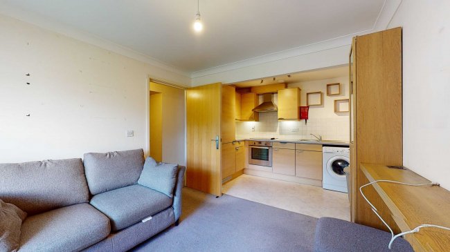 12 Garner Court, Douglas Road, Stanwell, Staines-upon-Thames, Surrey, TW19 7HB 10