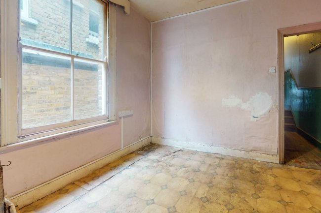 Flat 19, 18-21 Denton Street, Wandsworth, London SW18 2JR 8