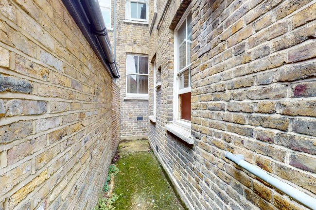 Flat 19, 18-21 Denton Street, Wandsworth, London SW18 2JR 8