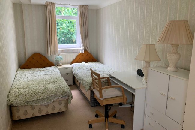 8 Fetherston Grange, Glasshouse Lane, Hockley Heath, B94 6PX 2