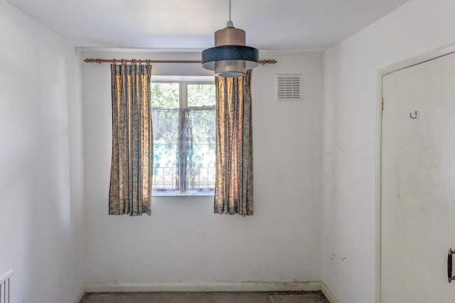 4 Tina Court, Ravensbourne Park Crescent, SE6 4YF 5