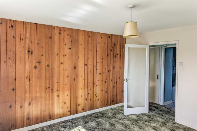 4 Tina Court, Ravensbourne Park Crescent, SE6 4YF 5