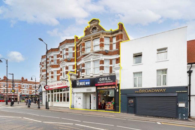 270-276 Muswell Hill Broadway, London N10 2QR 6