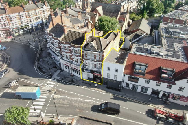 270-276 Muswell Hill Broadway, London N10 2QR 6