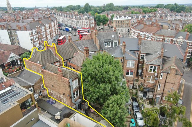 270-276 Muswell Hill Broadway, London N10 2QR 6