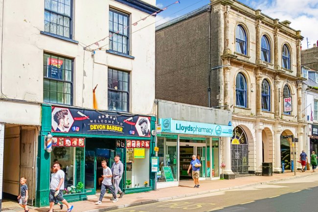 21 High Street, Ilfracombe, EX34 9DA 3