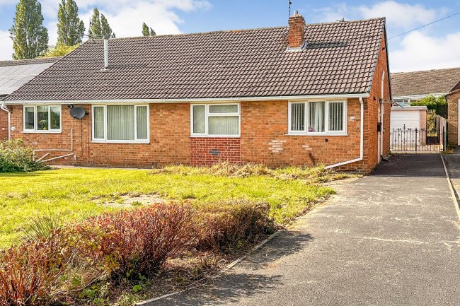 14 Caxton Close, New Whittington, Chesterfield, S43 2EA 4