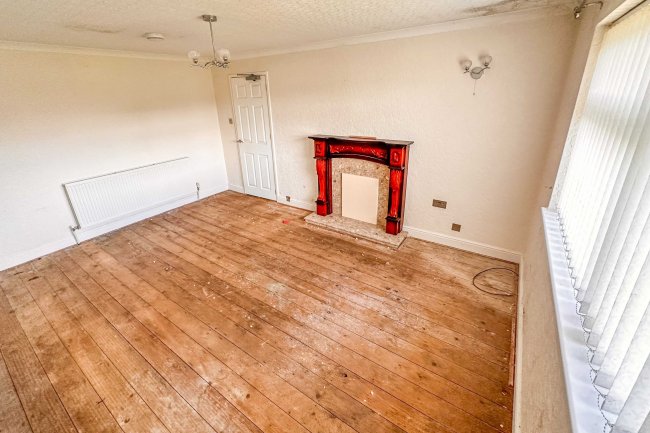 14 Caxton Close, New Whittington, Chesterfield, S43 2EA 4