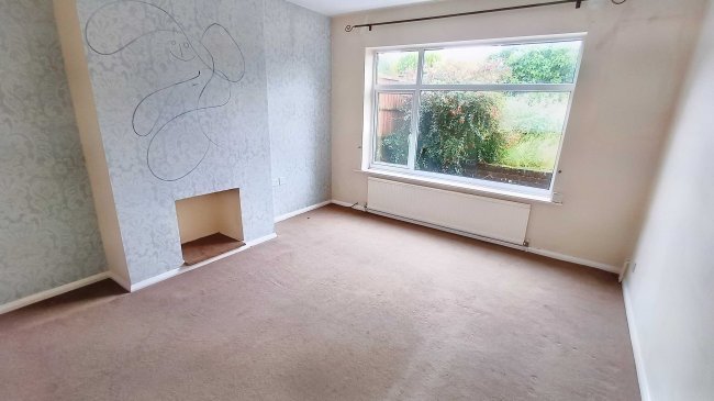 220 Chesterfield Road, Grassmoor, Chesterfield, Derbyshire, S42 5EZ 2