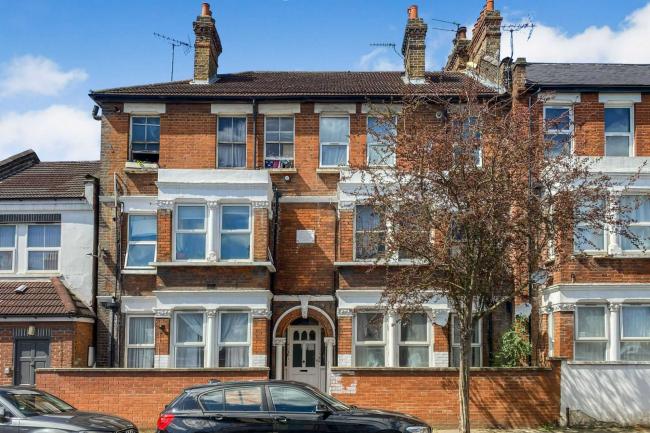 Flat 1, 11 Mount Pleasant Road, Tottenham, London N17 6TR 7