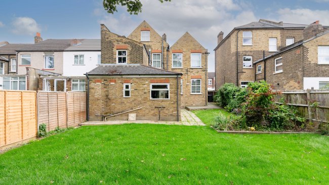 186 Mackenzie Road, Beckenham, BR3 4SF 5