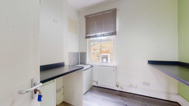 186 Mackenzie Road, Beckenham, BR3 4SF 5