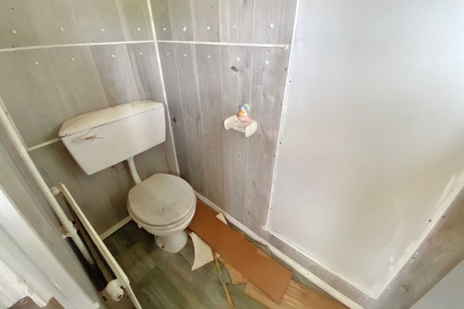 22 Ashbeach Road, Ramsey St Marys, Huntingdon, Cambridgeshire PE26 2SZ 5