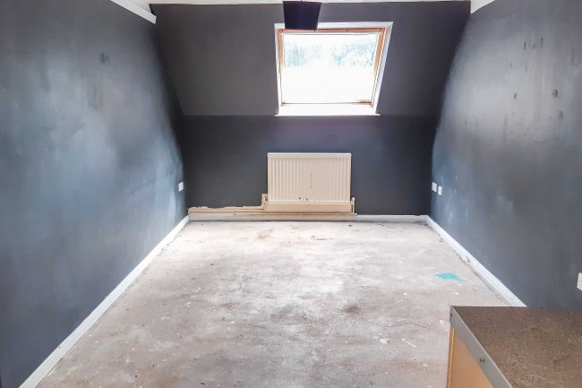 Flat 50 Atholl Court & Garage, Kingsway Gardens, Andover, SP10 4BB 1