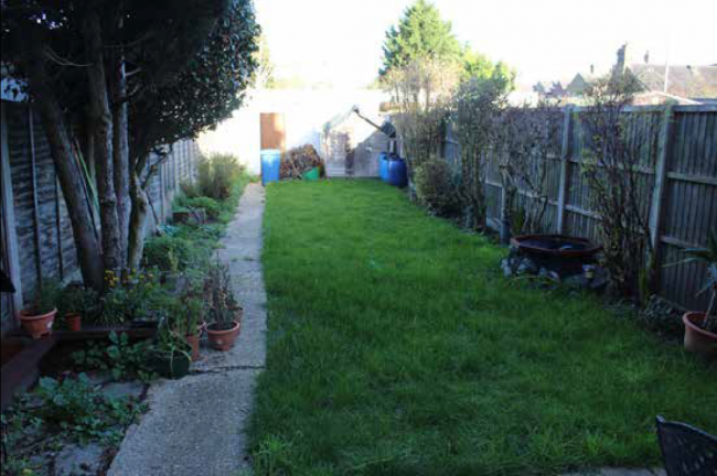 35 Willoughby Road, Slough, SL3 8JH 3