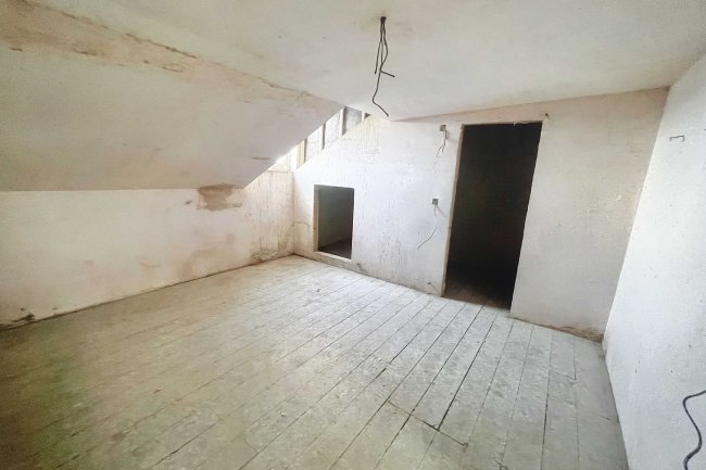 12 Gilford Road, Deal, Kent, CT14 7DJ 4