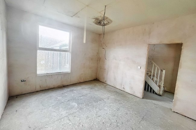 12 Gilford Road, Deal, Kent, CT14 7DJ 4