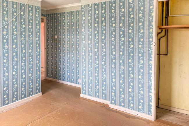 34 Eastdale Road, Burgess Hill, RH15 0NH 10