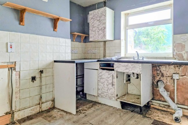 3 Challin Street, Penge, London, SE20 8LW 9