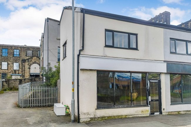 3 Duckworth Street, Darwen BB3 1AR 9