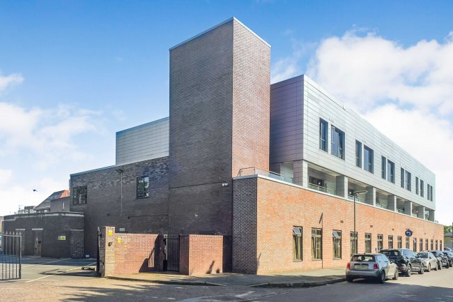 Basement at 99 Staines Road West, Sunbury-on-Thames, Middlesex, TW16 7FG 9