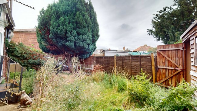 3 Gwillim Close, Sidcup, Kent, DA15 9NQ 7