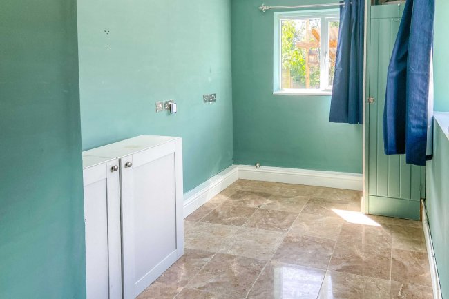 2 Ida Villas, Sandhurst Lane, Sandhurst, Gloucester, GL2 9NG 3