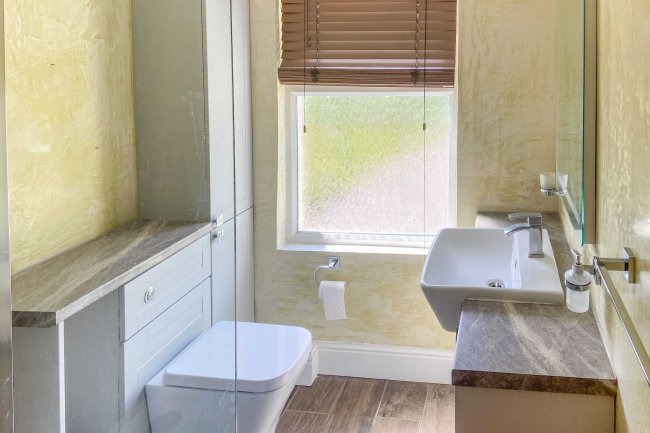 2 Ida Villas, Sandhurst Lane, Sandhurst, Gloucester, GL2 9NG 3