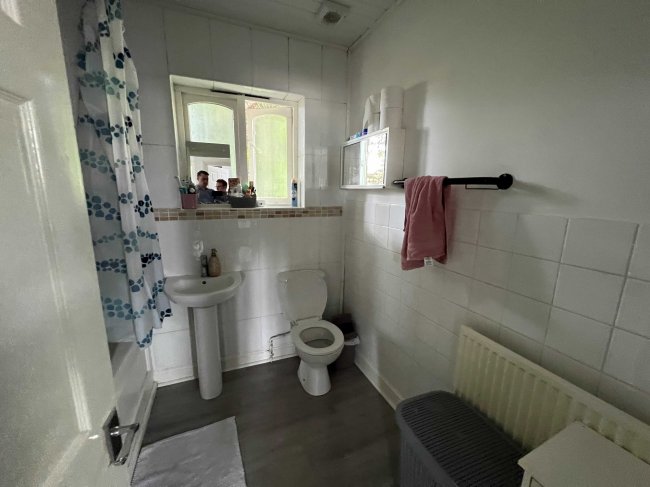 Andover House, Courthouse Road, London, N12 7PJ 3