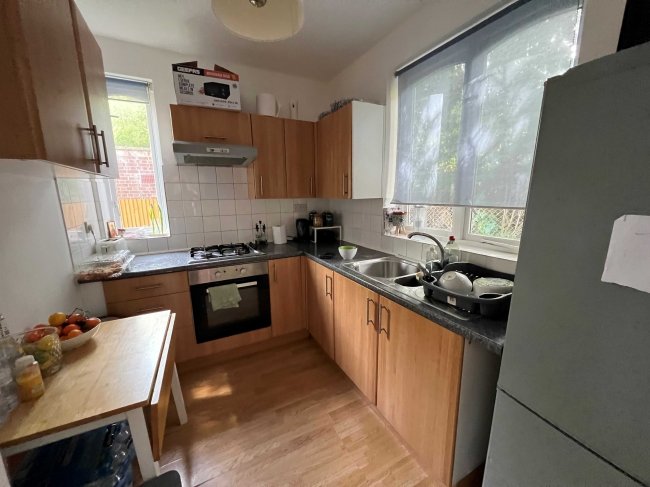 Andover House, Courthouse Road, London, N12 7PJ 3